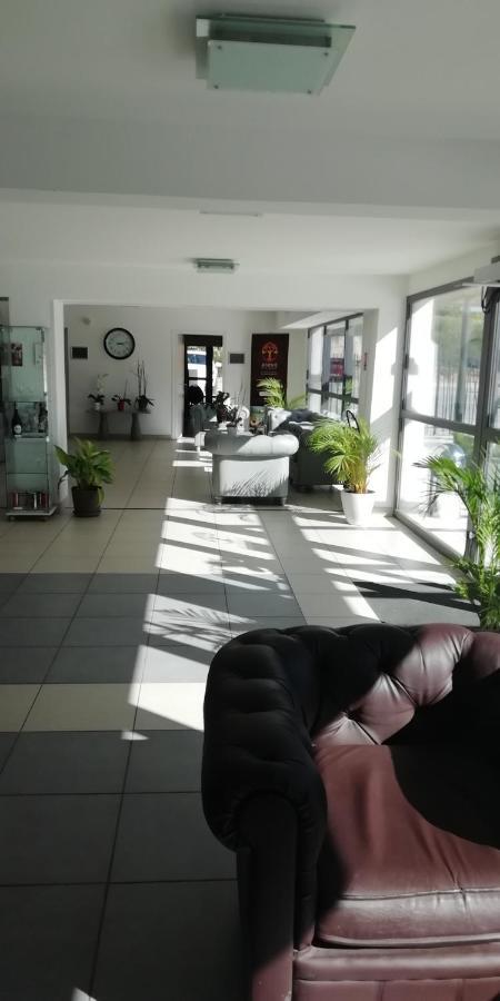Sweet Home Studio Aix En Provence, Terrasse, Piscine, Resto, Éguilles Екстериор снимка